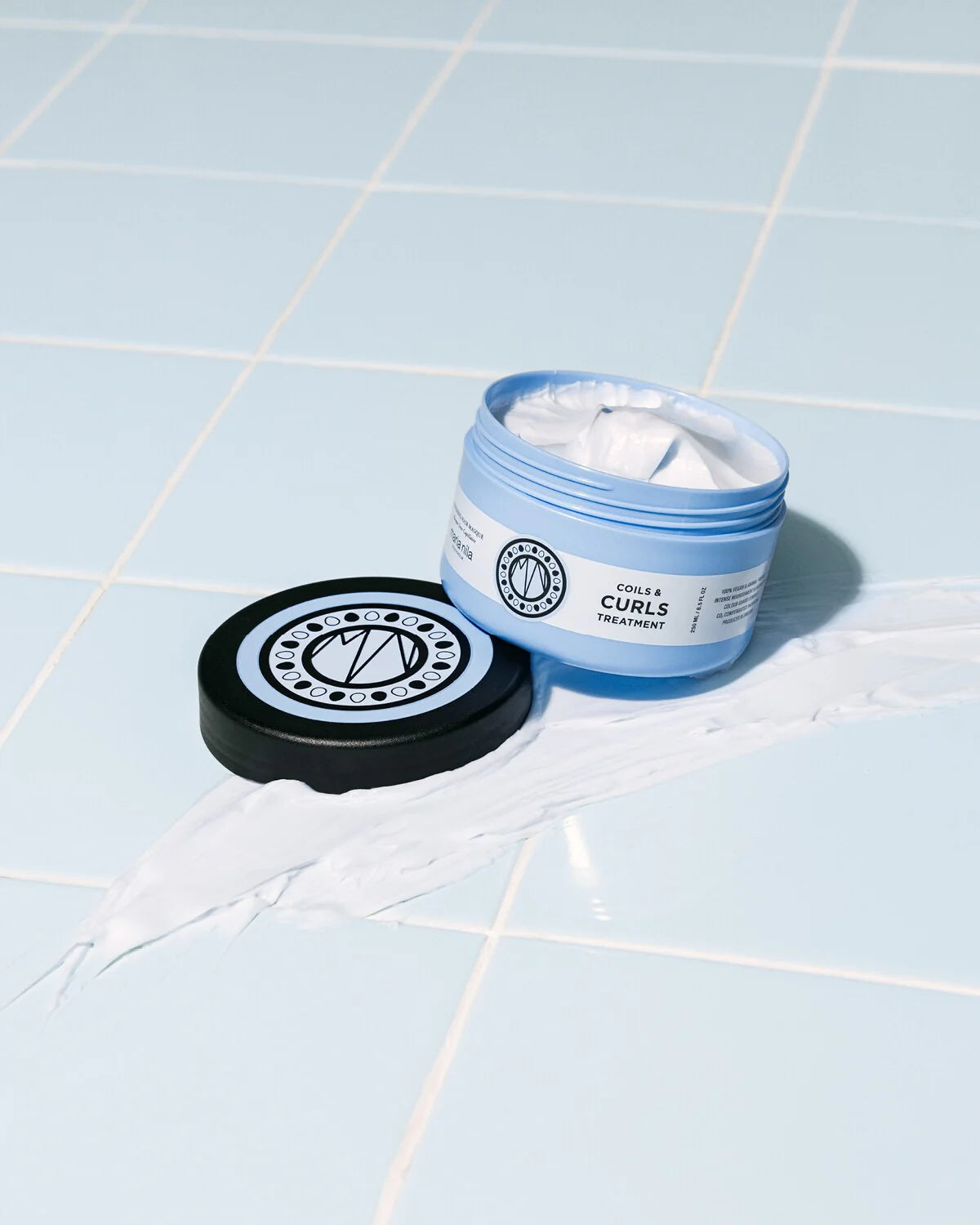 COILS & CURLS TREAT - MARIA NILA